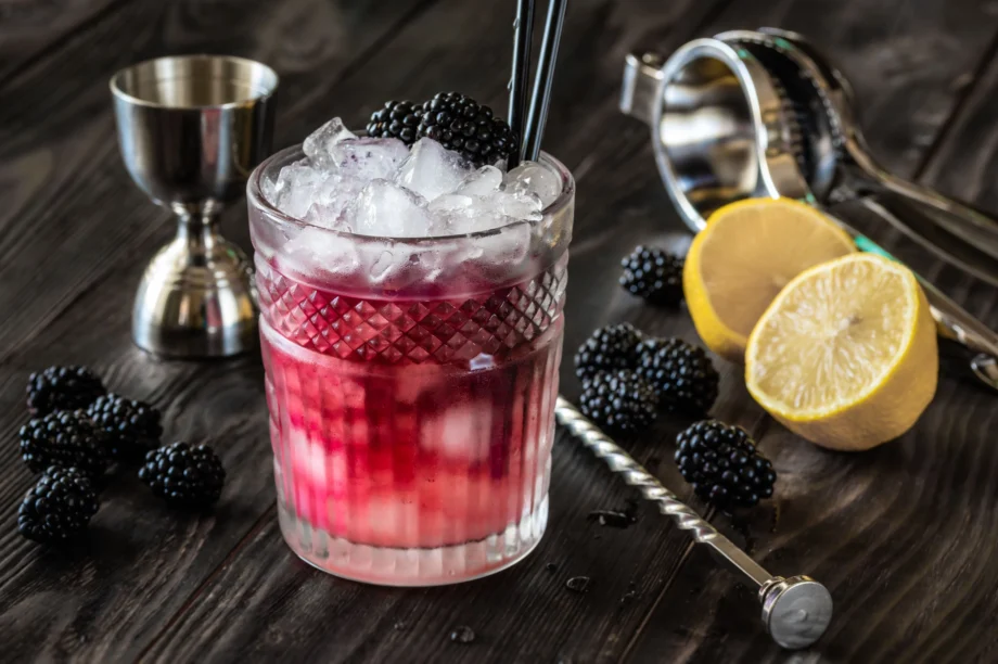 Blackberry Bramble Mocktail