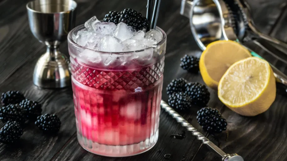 Blackberry Bramble Recipe — Try This Delicious THC Mocktail Version